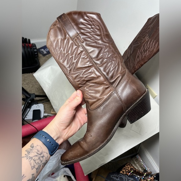 Womens sz 8M Matisse Chocolate Leather Point Toe Cowboy Western Pull Up Boots - Picture 4 of 14